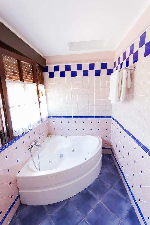 Hotel Rural Lacelo Villadecanes エクステリア 写真
