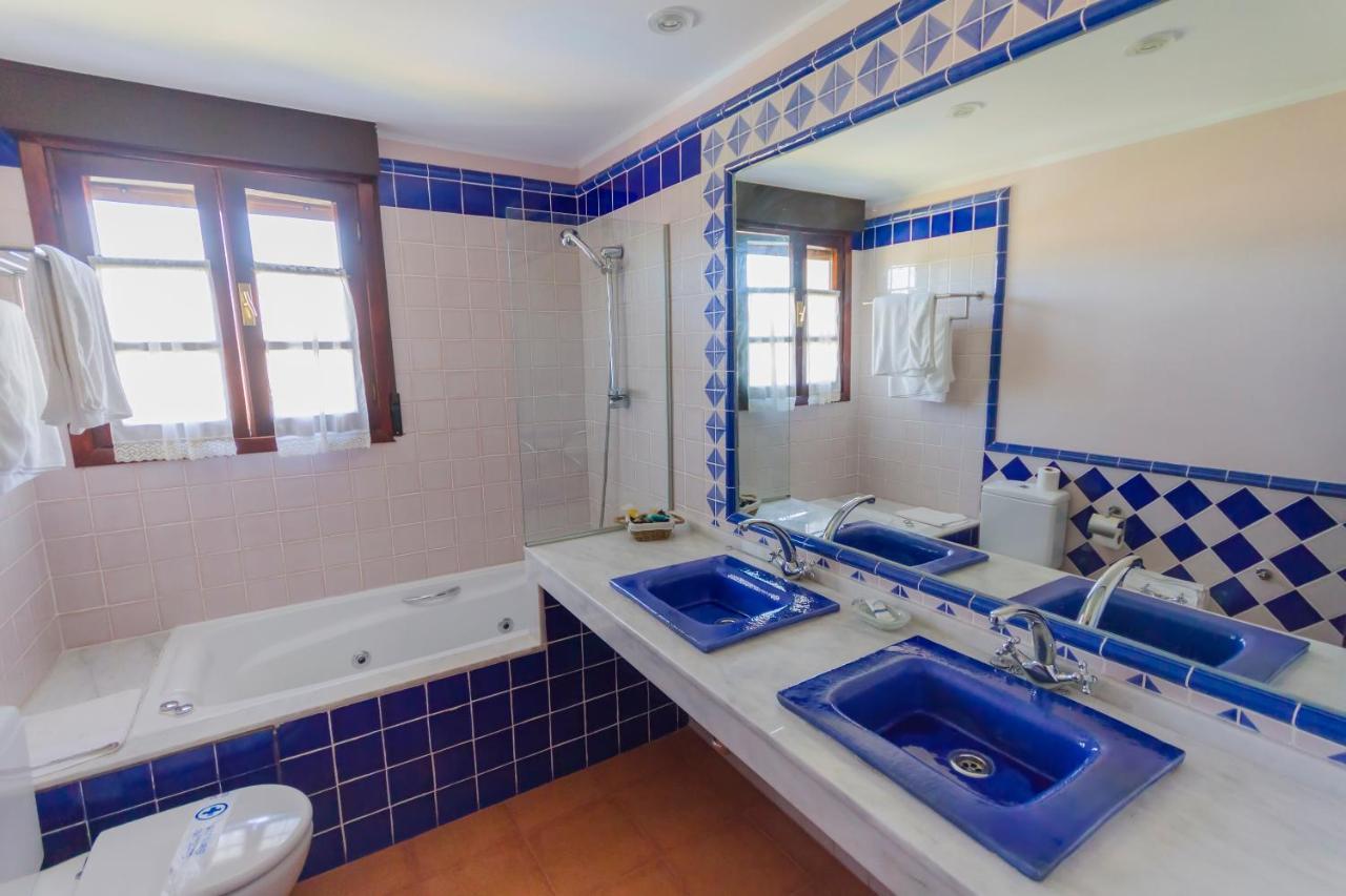Hotel Rural Lacelo Villadecanes エクステリア 写真