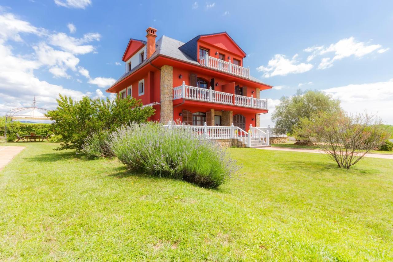 Hotel Rural Lacelo Villadecanes エクステリア 写真