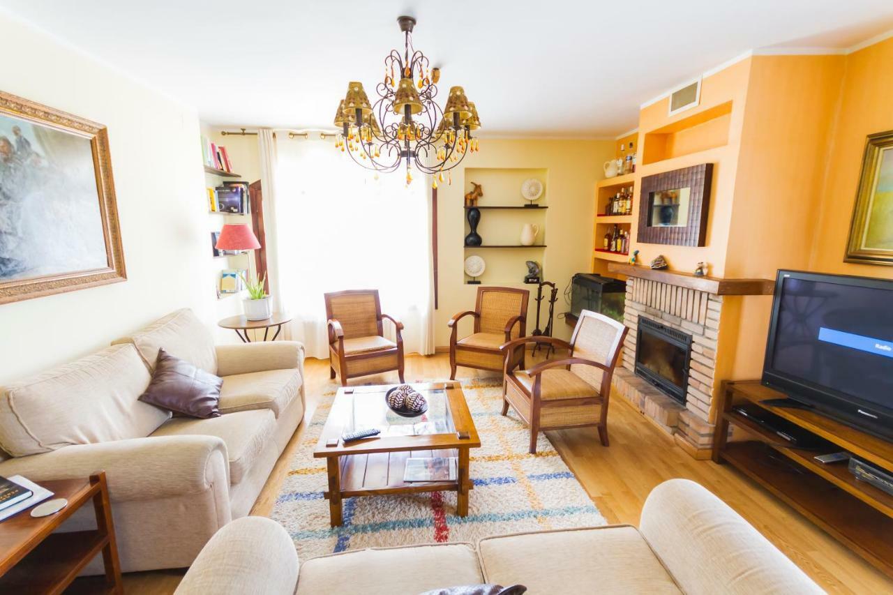 Hotel Rural Lacelo Villadecanes エクステリア 写真